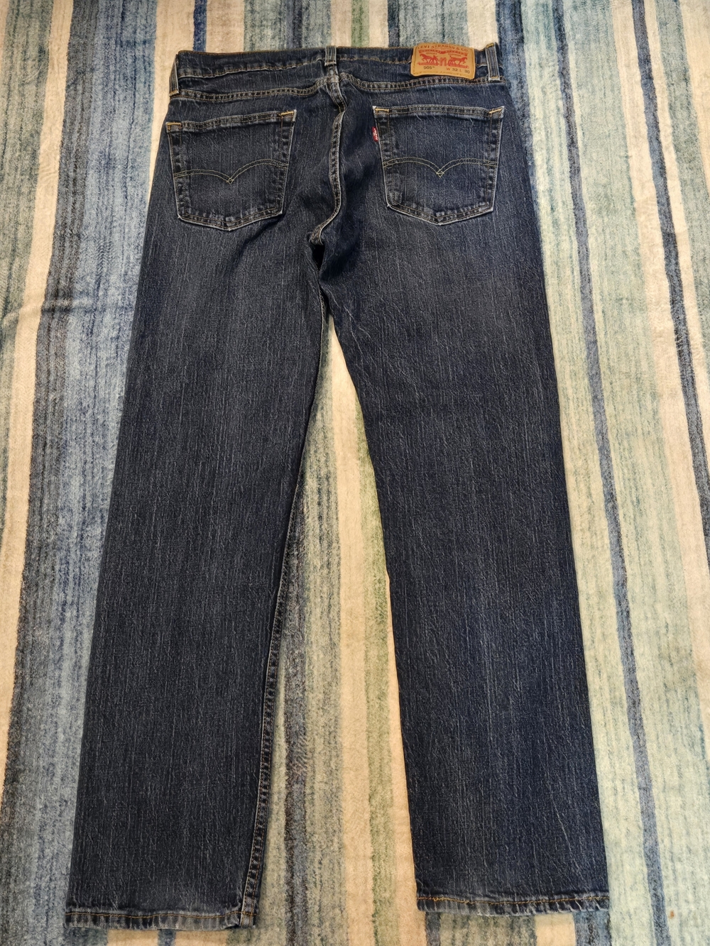 Levi's 505's Blue Straight-Leg Jeans - Picture 3 of 4